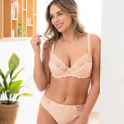 Ana Slip