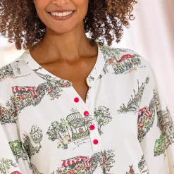 Balade dans Paris Pyjama