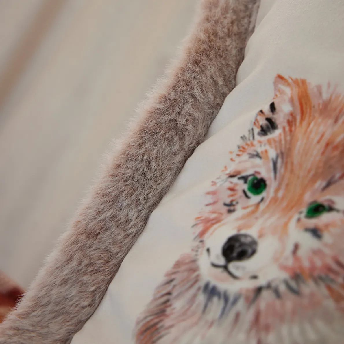 Câlins en forêt Housse de coussin