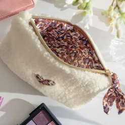 Douce élégance Trousse plate