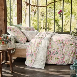 Le bonheur dans les fleurs Drap