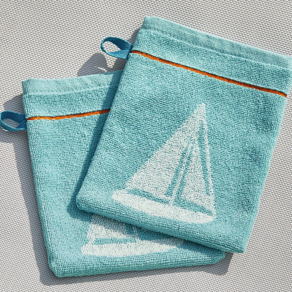 Ligne nautique 2 gants de toilette