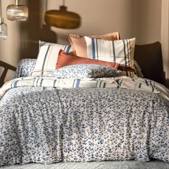 Petit déjeuner au lit Linge de lit
