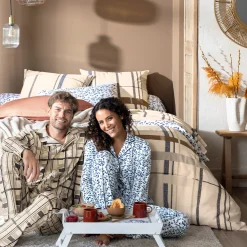 Petit déjeuner au lit Pyjama