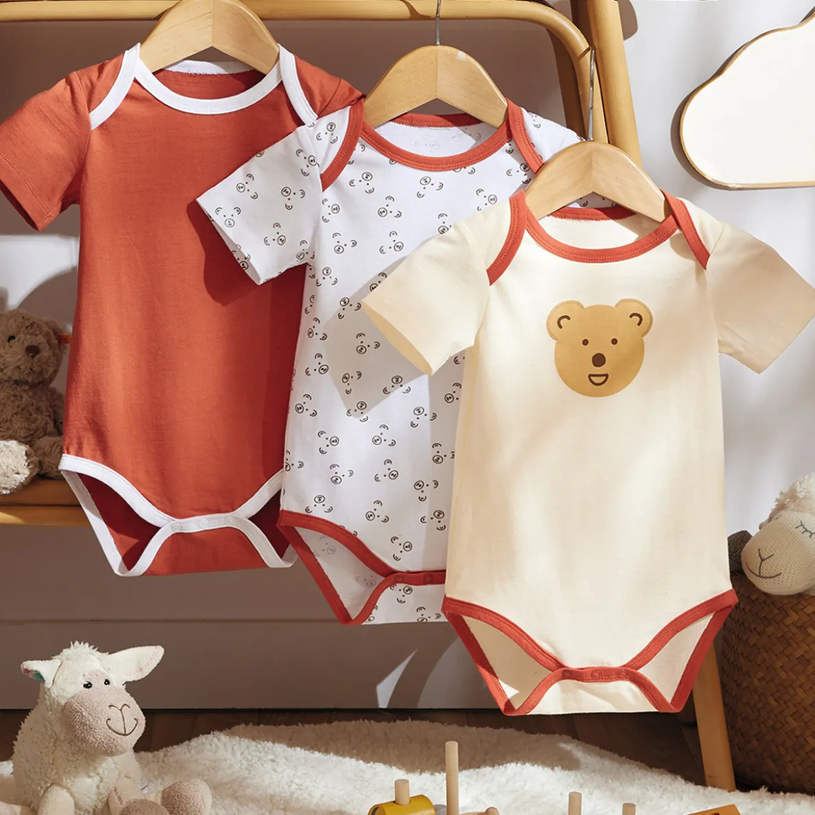 Petit ours 3 bodies + Sortie de bain