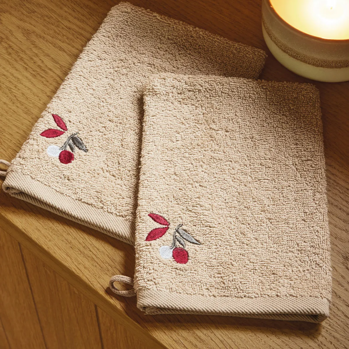 Promesse de bonheur 2 gants de toilette